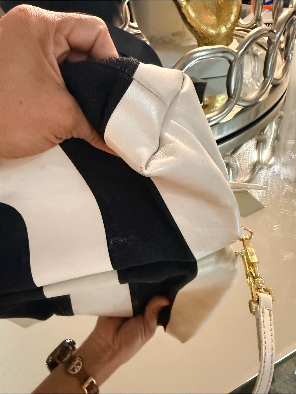Burberry prorsum Black & White Fold-Over Crossbody Bag - Picture 5 of 12